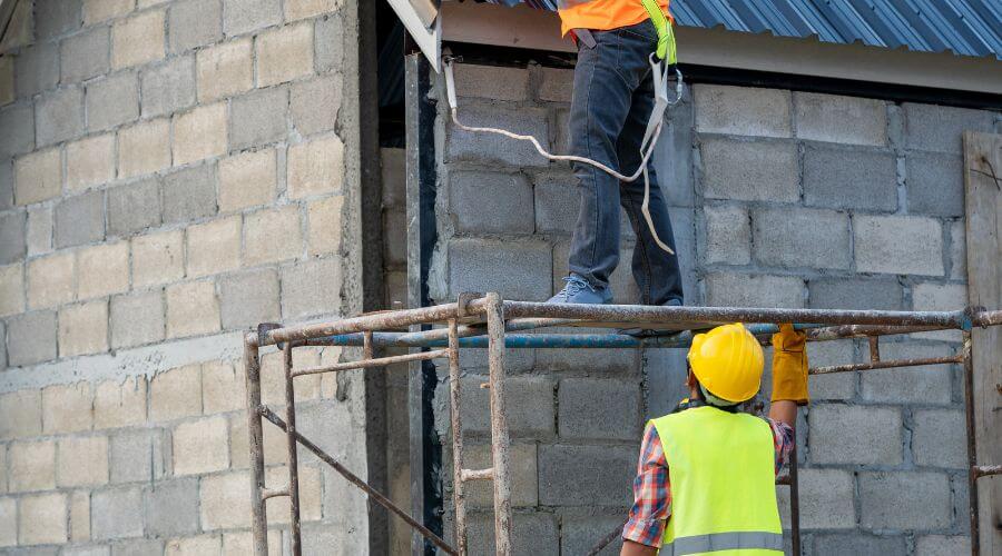 Professional residential roofers in Bowersville, OH